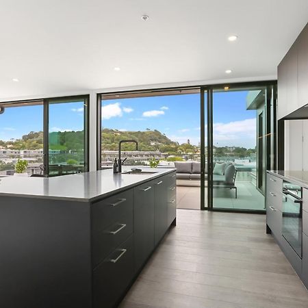 Enfield Sky - Brand New Luxury Penthouse Lägenhet Auckland Exteriör bild