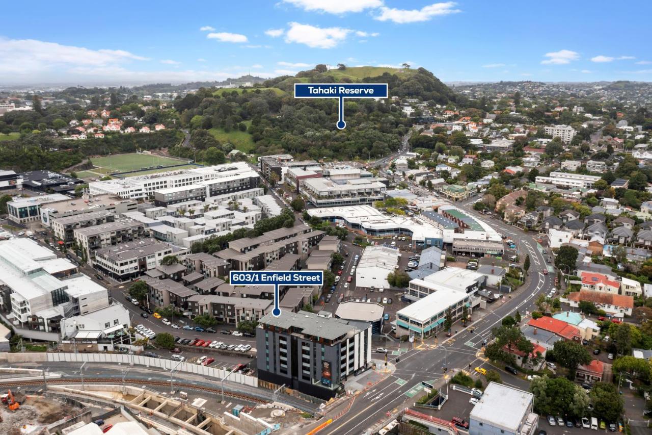 Enfield Sky - Brand New Luxury Penthouse Lägenhet Auckland Exteriör bild