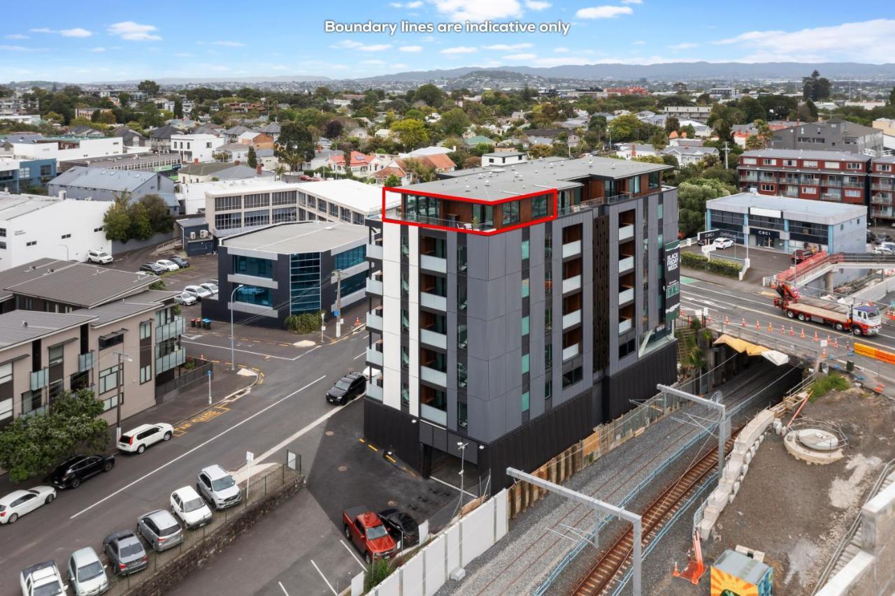 Enfield Sky - Brand New Luxury Penthouse Lägenhet Auckland Exteriör bild